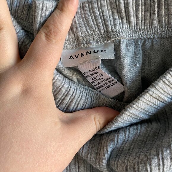 Avenue - Grey Ribbed Jersey Midi Skirt - Picture 9 of 9